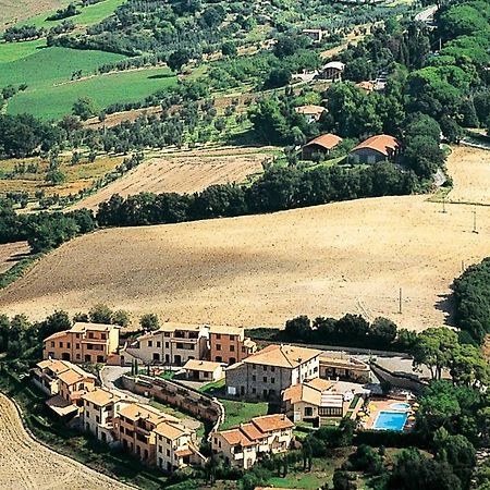 Villaggio Residence La Pieve Di Pomaia Exteriör bild