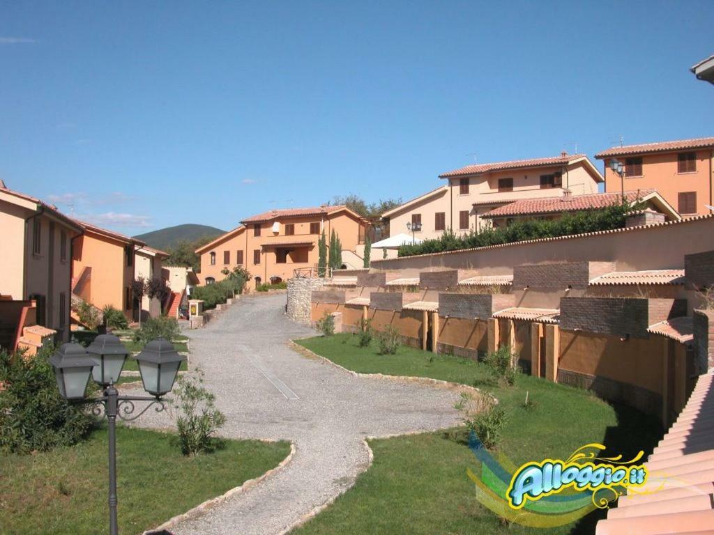 Villaggio Residence La Pieve Di Pomaia Exteriör bild